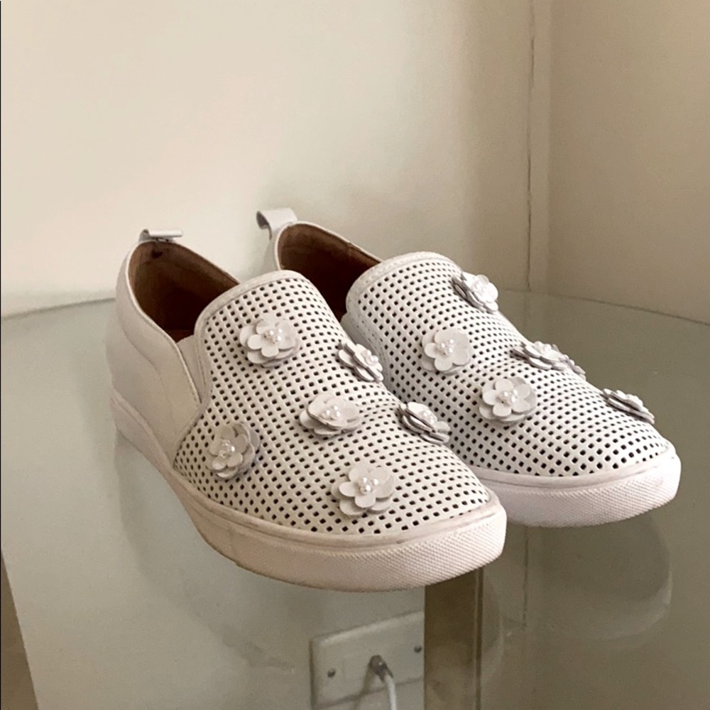 White slip on sneakers - barely worn!